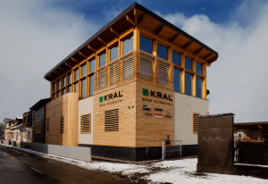 budova - KRAL Woodtechnology